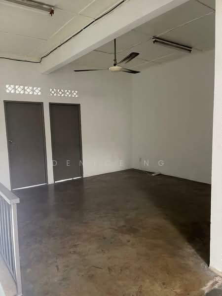 Shop / Office for Rent in Taman Overseas Union (Taman Oug) (Jalan Klang Lama (Old Klang Road)) - Denice Ng - Interior - PropertyGuru.com.my