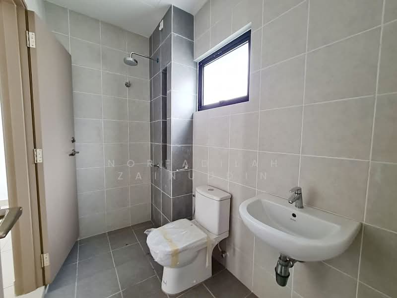 2-storey Terraced House for Sale in Alam Impian (Shah Alam) - NORFADILAH ZAINUDDIN - Bathroom - PropertyGuru.com.my