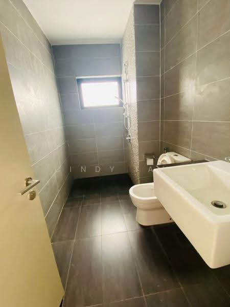 Pejabat untuk Disewa di Bukit Jalil (Kuala Lumpur) - Cindy Tan - Bathroom - PropertyGuru.com.my