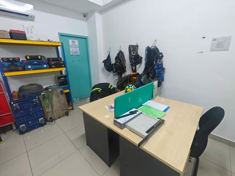 Shop for Sale in Damansara Damai (Selangor) - Mars Tan - Interior - PropertyGuru.com.my