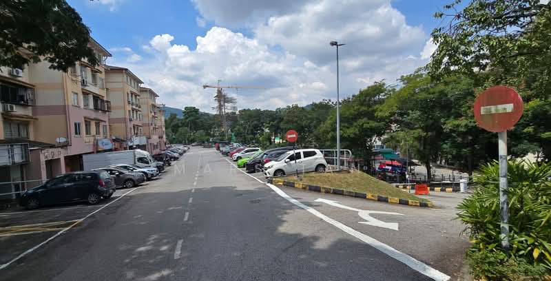 Shop for Sale in Damansara Damai (Selangor) - Mars Tan - Exterior - PropertyGuru.com.my