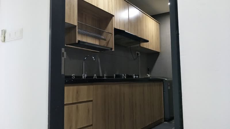 Kondominium untuk Disewa di The Fennel - Shalini . - Kitchen - PropertyGuru.com.my