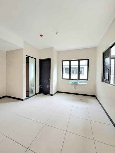 Semi-Detached House for Sale in Denai Alam (Shah Alam) - Michelle Chong - PropertyGuru.com.my