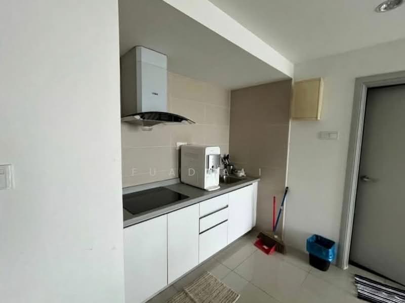 Kondominium untuk Disewa di Arte Subang West - Fuad Ali - Kitchen - PropertyGuru.com.my