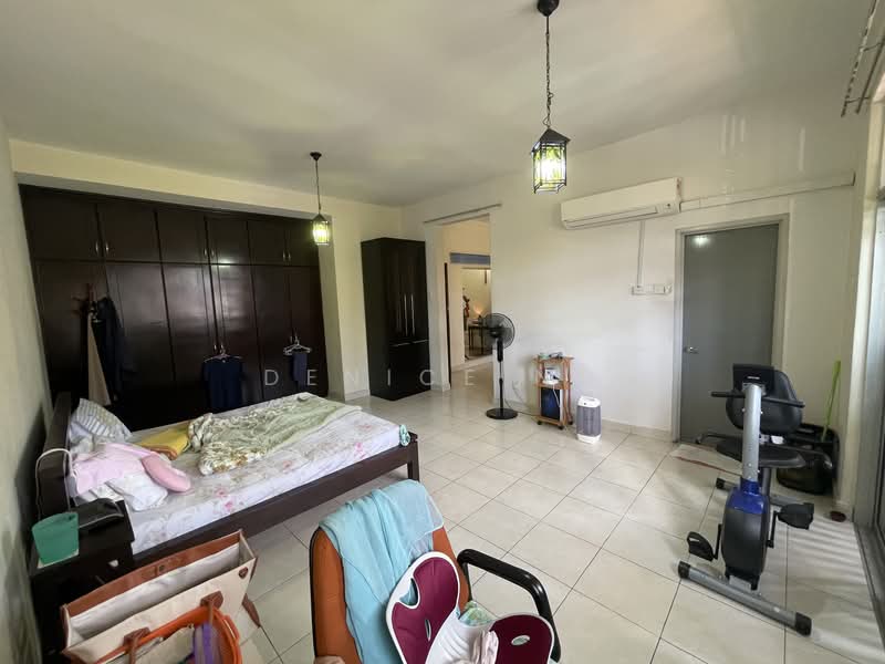 Rumah Teres 2 Tingkat untuk Dijual di Taman Lagenda Mas (Cheras) - Denice Ng - Bedroom - PropertyGuru.com.my