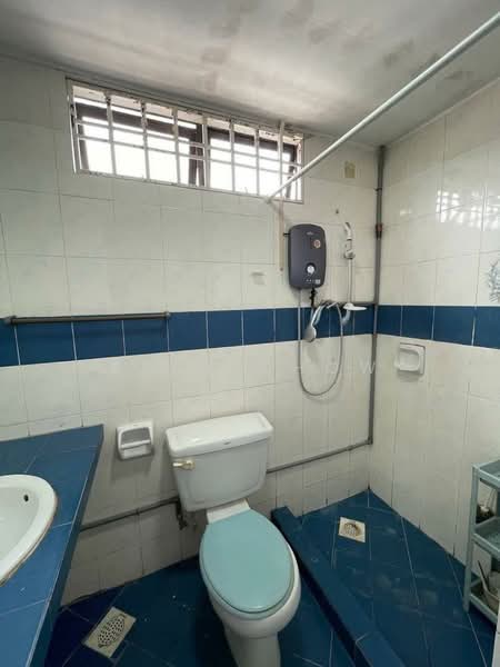 2-storey Terraced House for Sale in Taman Mount Austin (Tebrau) - Zack Chow - Bathroom - PropertyGuru.com.my