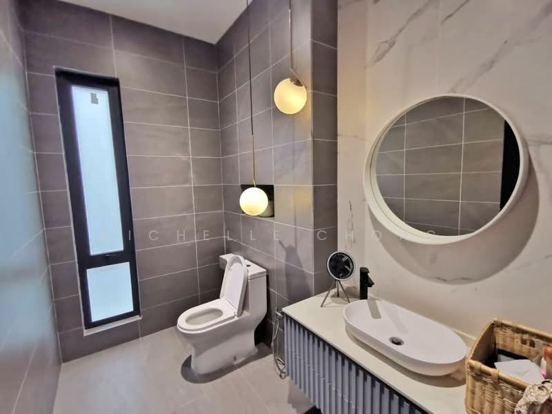 Rumah Banglo untuk Dijual di Kayangan Heights (Shah Alam) - Michelle Chong - PropertyGuru.com.my