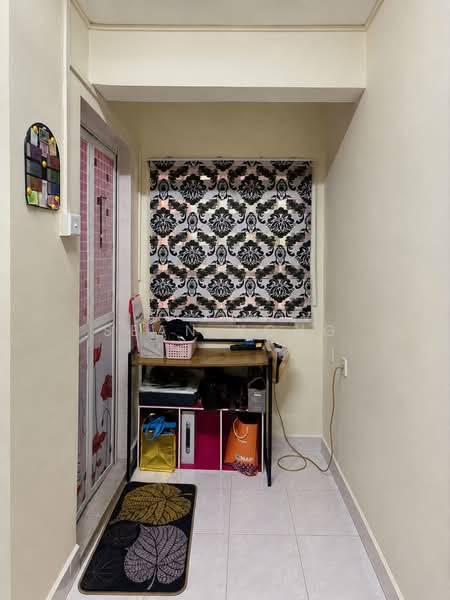Rumah Teres 1 Tingkat untuk Dijual di Desa Jaya Kepong (Kepong) - Sean Yong - Entrance - PropertyGuru.com.my