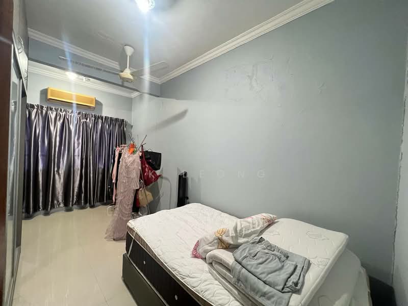 Bungalow for Sale in Bandar Kinrara (Selangor) - JK Leong - Bedroom - PropertyGuru.com.my