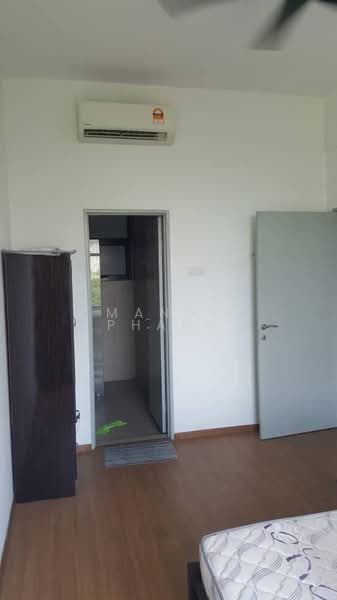 Kondominium untuk Disewa di Oasis - Mandy Phang - Bedroom - PropertyGuru.com.my
