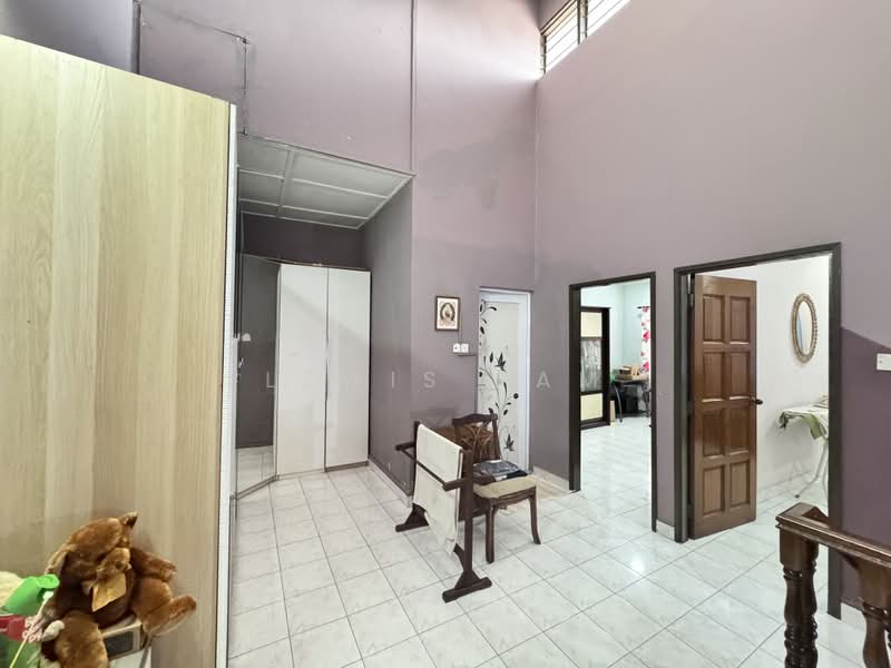 Rumah Teres 2 Tingkat untuk Dijual di Taman Pertama (Cheras) - Lewis Tam - PropertyGuru.com.my