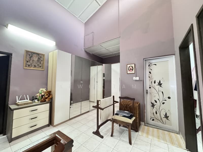 Rumah Teres 2 Tingkat untuk Dijual di Taman Pertama (Cheras) - Lewis Tam - PropertyGuru.com.my