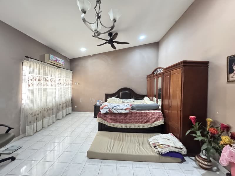Rumah Teres 2 Tingkat untuk Dijual di Taman Pertama (Cheras) - Lewis Tam - PropertyGuru.com.my