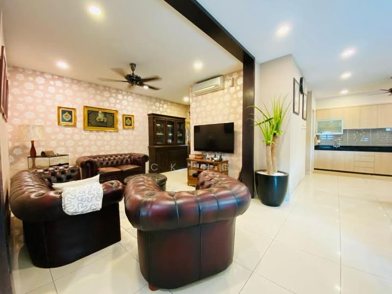 Semi-Detached House for Sale in Taman Sutera Utama (Skudai) - CK Ng - Living Room - PropertyGuru.com.my