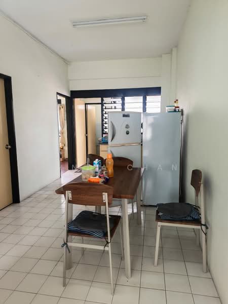 Condominium for Rent at Edgecumbe Court - Lynda Chan - Dining Room - PropertyGuru.com.my