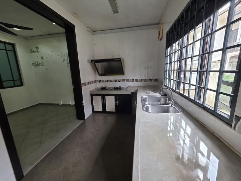 Rumah Teres untuk Dijual di Bukit Jelutong (Shah Alam) - Joseph Chan - Kitchen - PropertyGuru.com.my