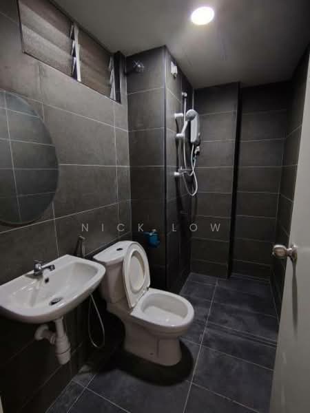Servis Apartment untuk Disewa di Midas @ Seri Alam - Nick Low - Bathroom - PropertyGuru.com.my