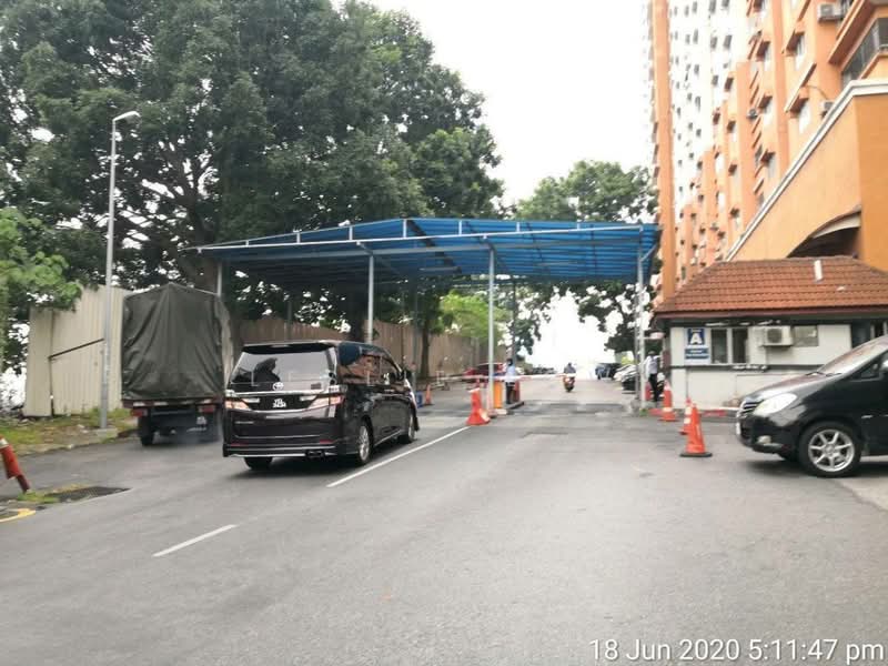 Apartment for Sale at Flora Damansara Apartment - Leslie Low - Exterior - PropertyGuru.com.my
