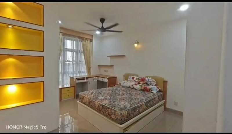Condominium for Rent at The Straits View Condominium - Nick Low - Bedroom - PropertyGuru.com.my