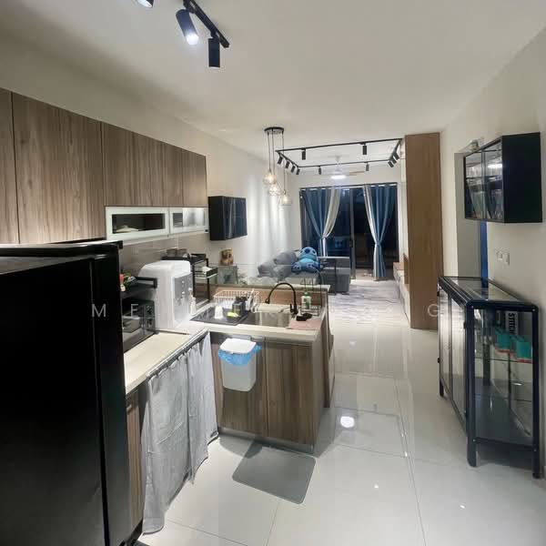 Service Residence for Sale at Country Garden Central Park - MekMek Fong - Kitchen Area - PropertyGuru.com.my