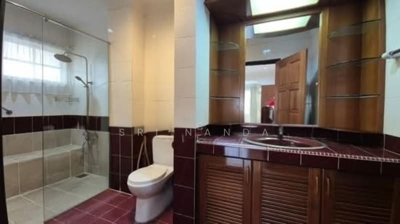 Semi-Detached House for Sale in Subang Jaya (Selangor) - Sri Nanda - Bathroom - PropertyGuru.com.my