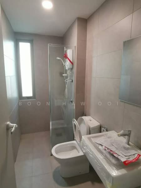 Service Residence for Sale at Sensasi @ Utropolis - Boon Haw Ooi - Bathroom - PropertyGuru.com.my