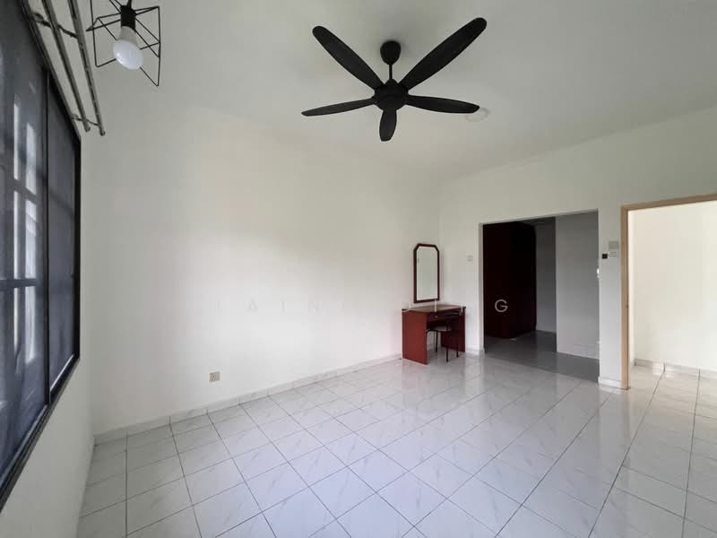 Townhouse for Rent in Country Heights (Kajang) - Elaine Ding - Living Room - PropertyGuru.com.my