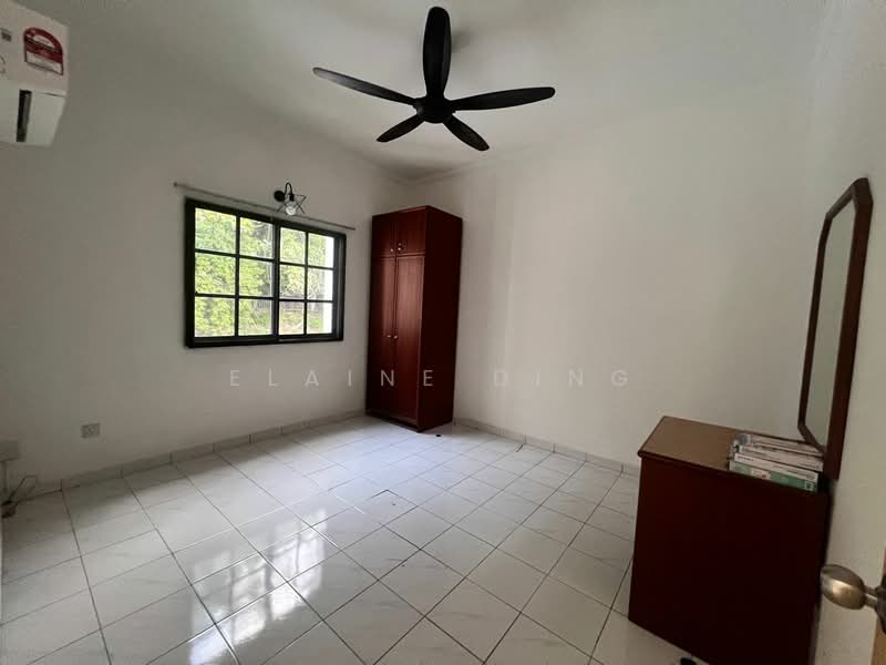 Townhouse for Rent in Country Heights (Kajang) - Elaine Ding - Bedroom - PropertyGuru.com.my