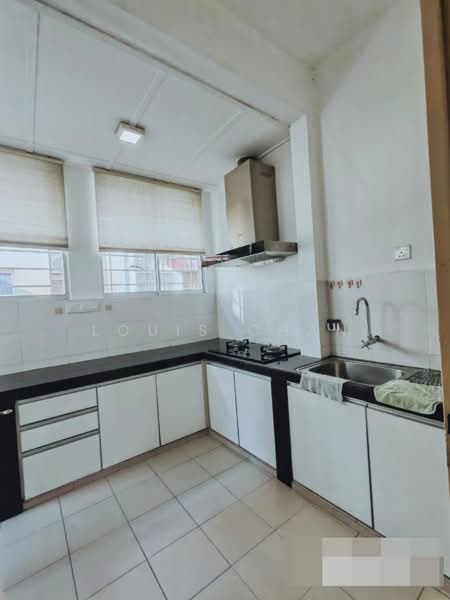 2-storey Terraced House for Rent in Bandar Bukit Raja (Klang) - Louis Chan - Kitchen - PropertyGuru.com.my