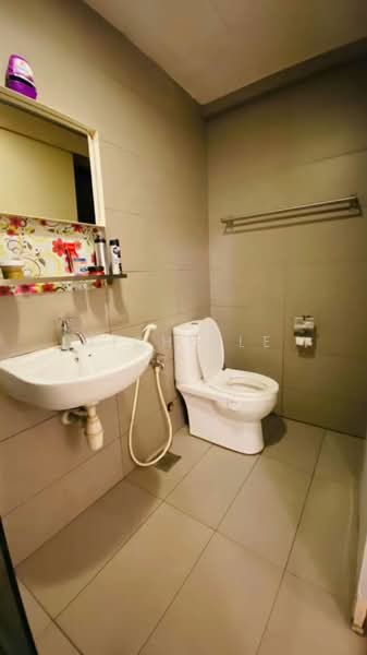 Service Residence for Rent at Avenue D'Vogue - Michelle Tai - Bathroom - PropertyGuru.com.my