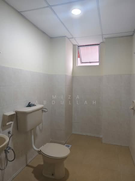 Condominium for Sale at Green Acre - Miza Abdullah - Bathroom - PropertyGuru.com.my