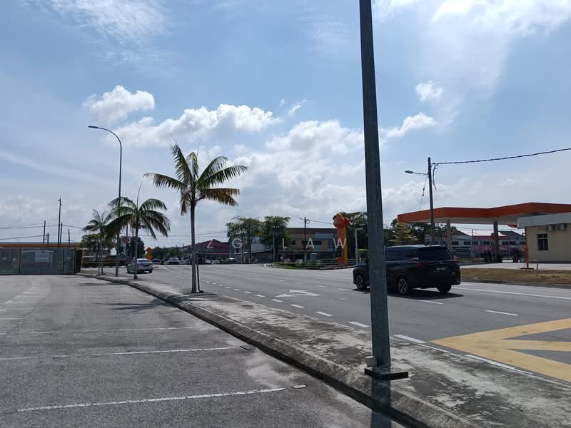 Shop / Office for Sale in Kampung Pegawai (Batu Pahat) - ZG Law - PropertyGuru.com.my