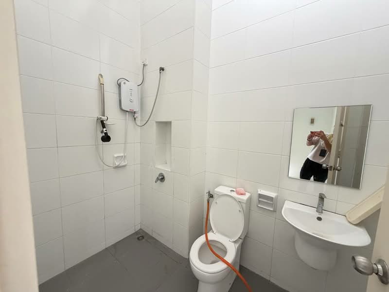 2-storey Terraced House for Sale in Johor Bahru (Johor) - Sam Ang - Bathroom - PropertyGuru.com.my