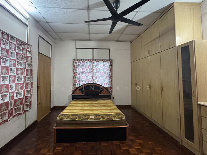 2-storey Terraced House for Sale in Island Glades (Jelutong) - Daphne Khor - PropertyGuru.com.my
