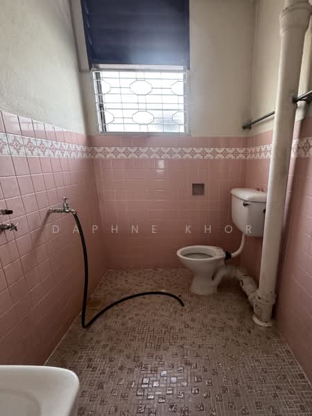 2-storey Terraced House for Sale in Island Glades (Jelutong) - Daphne Khor - PropertyGuru.com.my