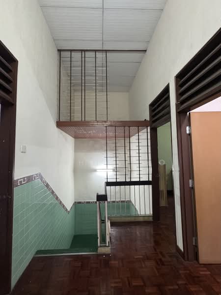 2-storey Terraced House for Sale in Island Glades (Jelutong) - Daphne Khor - PropertyGuru.com.my