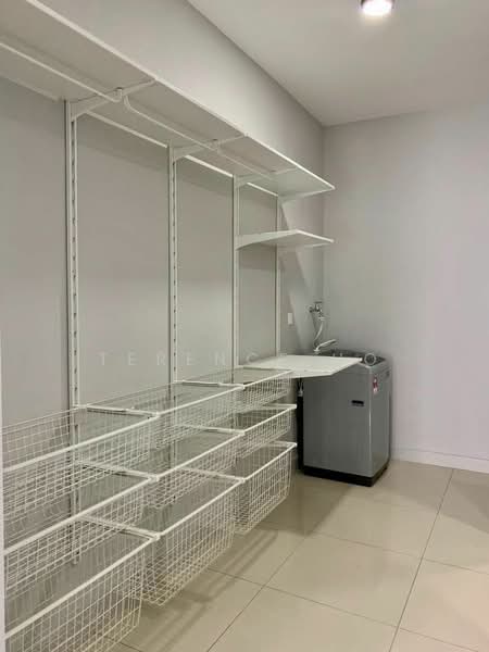 Servis Apartment untuk Disewa di Cyperus @ Tropicana Gardens - Terence Ho - PropertyGuru.com.my