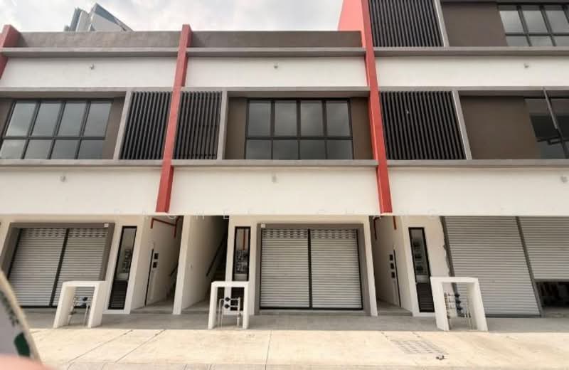 Shop for Rent in Bukit Jelutong (Shah Alam) - Racheel Chang - Exterior - PropertyGuru.com.my