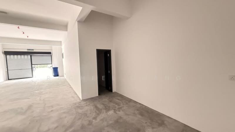 Shop for Rent in Bukit Jelutong (Shah Alam) - Racheel Chang - Interior - PropertyGuru.com.my