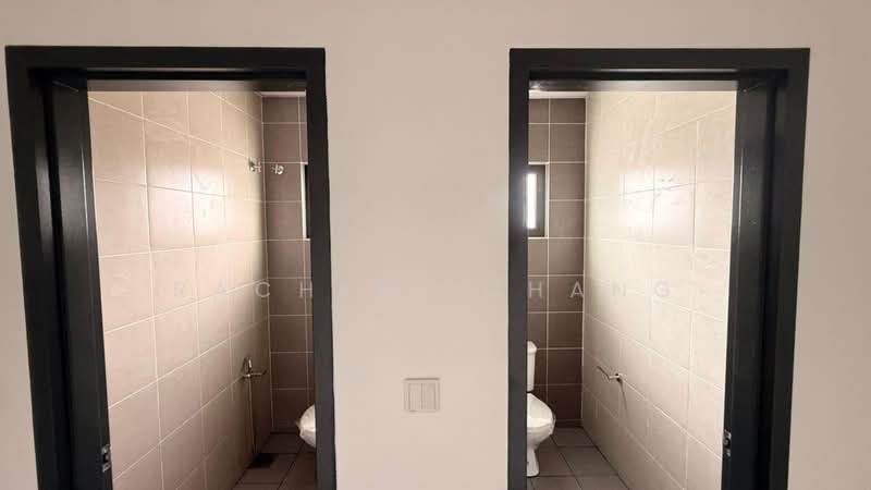 Shop for Rent in Bukit Jelutong (Shah Alam) - Racheel Chang - Bathroom - PropertyGuru.com.my