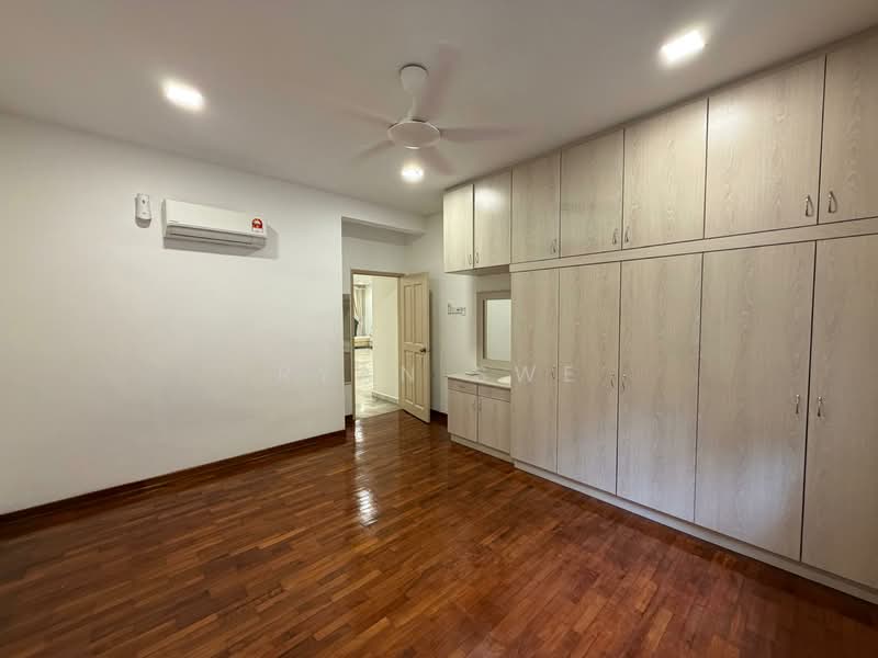 Condominium for Rent at Damansara Villa - Ryan Swe - Bedroom - PropertyGuru.com.my