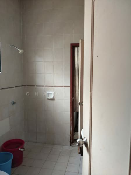 Terraced House for Sale in Bandar Puteri Puchong (Puchong) - Chang Siew Moy - Bathroom - PropertyGuru.com.my