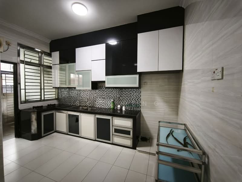 Rumah Teres 2 Tingkat untuk Dijual di Taman Seri Orkid (Skudai) - SC Cheng - Kitchen - PropertyGuru.com.my