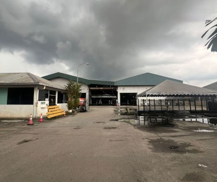 Detached Factory for Rent in Rawang (Selangor) - Vivian Lee - Exterior - PropertyGuru.com.my