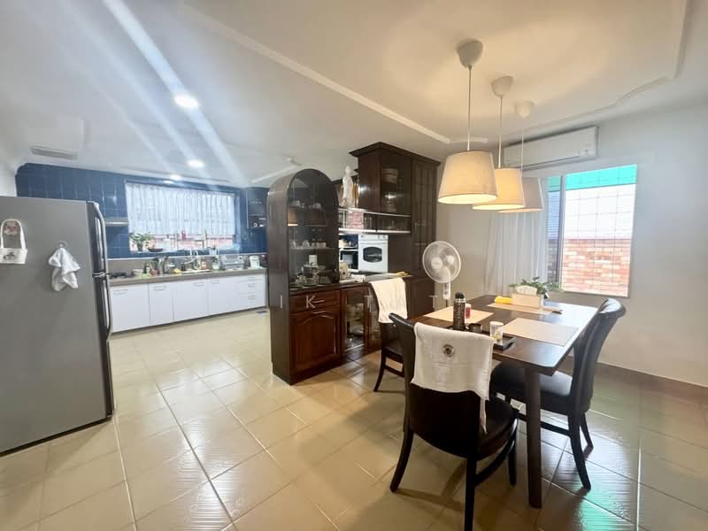 Rumah Banglo untuk Dijual di Taman Sentosa (Johor Bahru) - Yik Tat - PropertyGuru.com.my