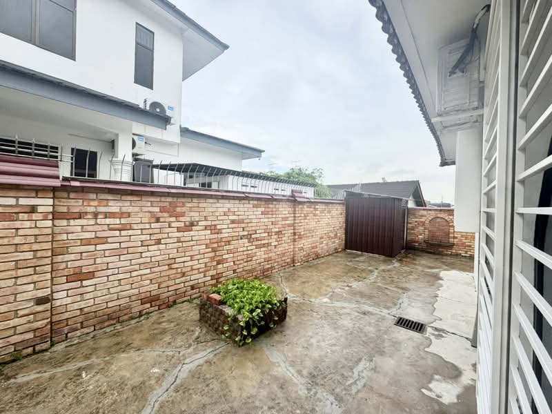 Rumah Banglo untuk Dijual di Taman Sentosa (Johor Bahru) - Yik Tat - PropertyGuru.com.my
