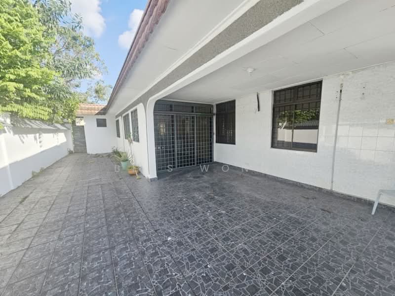 Rumah Teres 1 Tingkat untuk Dijual di Taman Ungku Tun Aminah (Skudai) - Bess Wong - PropertyGuru.com.my