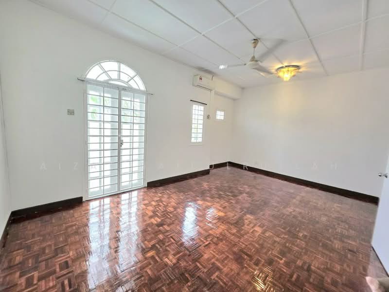 2-storey Terraced House for Sale in Usj 9 (Subang Jaya) - Aizat Saifulrullah - Interior - PropertyGuru.com.my