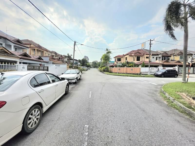 2-storey Terraced House for Sale in Usj 9 (Subang Jaya) - Aizat Saifulrullah - Exterior - PropertyGuru.com.my