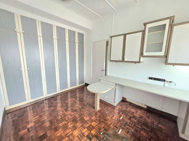 2-storey Terraced House for Sale in Usj 9 (Subang Jaya) - Aizat Saifulrullah - Study - PropertyGuru.com.my